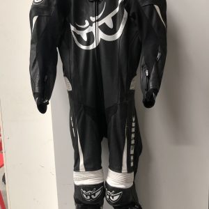 ixon vortex suit