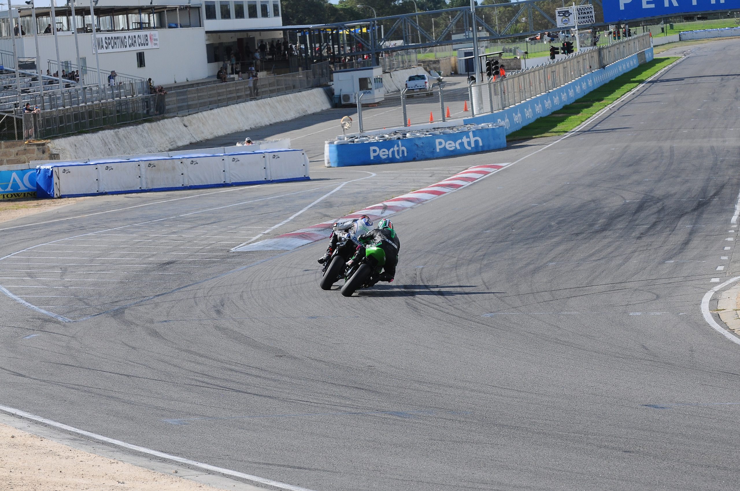 Wanneroo Raceway (Public Holiday!)